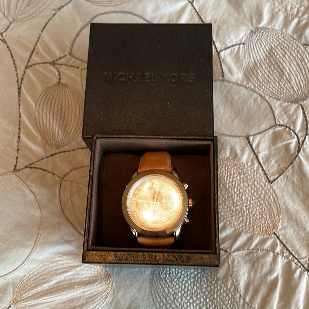 Michael Kors Watch Camel Leather Band Iob With Original Tag And Booklet